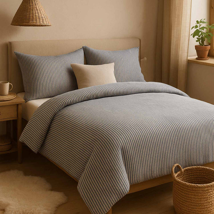 Bettwäsche Set: Flanell weiß blau gestreift